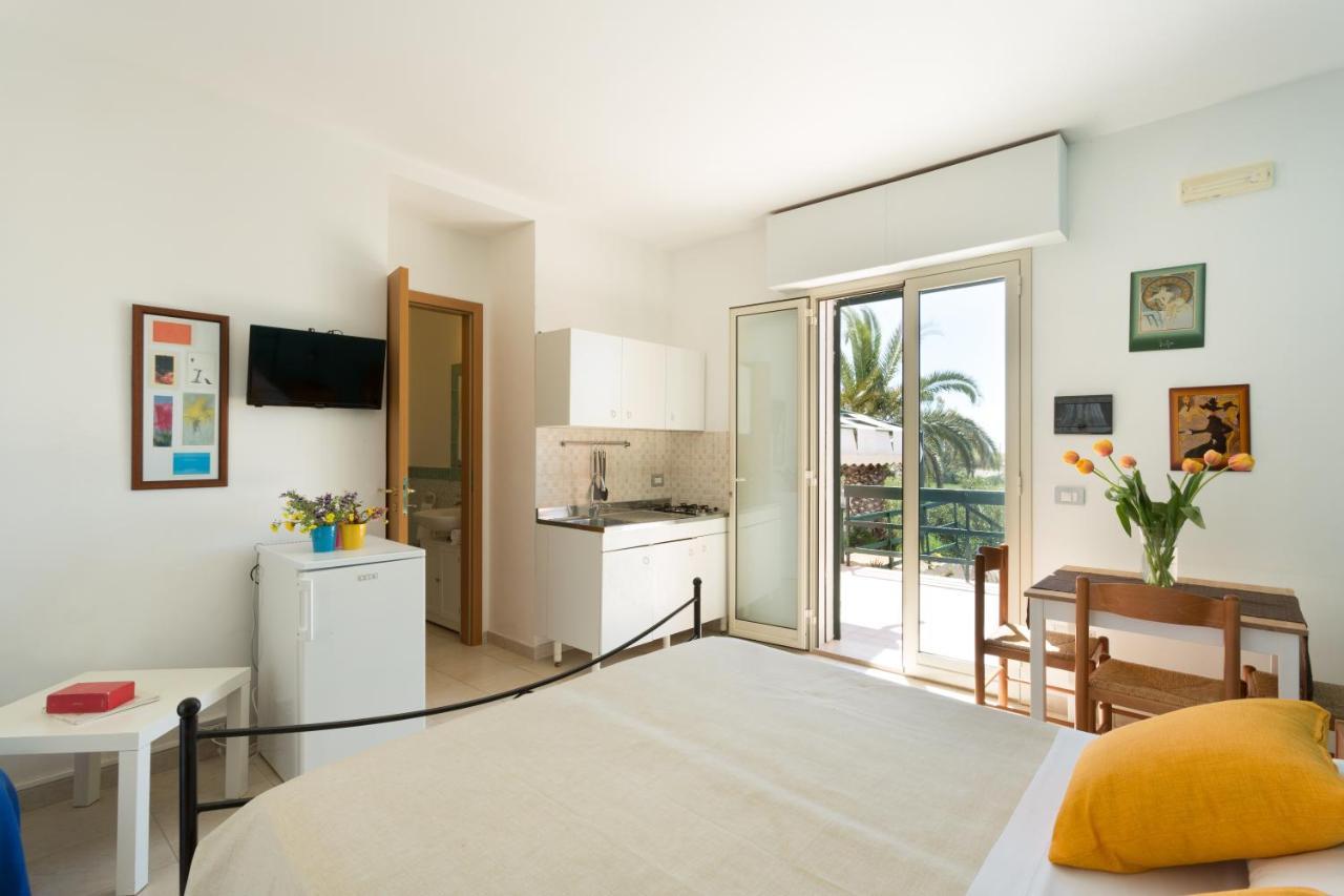 Al Ficodindia Apartment Сампиери Екстериор снимка