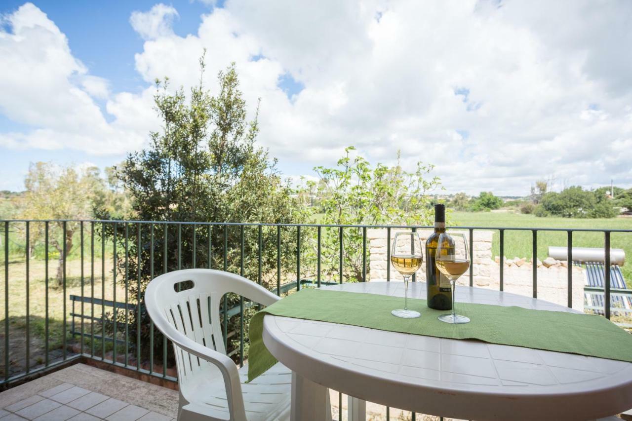 Al Ficodindia Apartment Сампиери Екстериор снимка